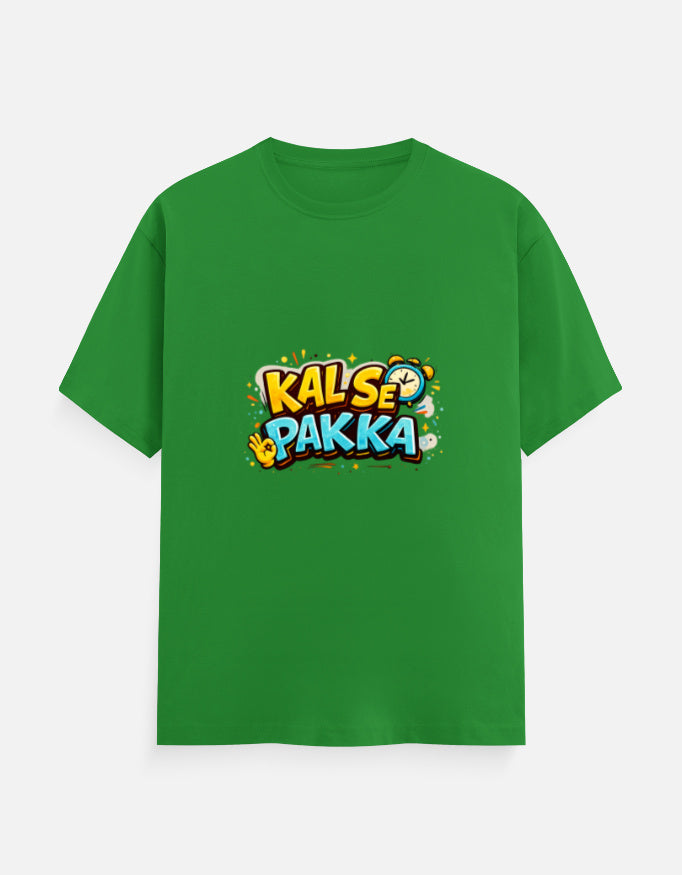 Flag green crew T-shirt with front 'KAL'SE PAKKA' graphic, round neck