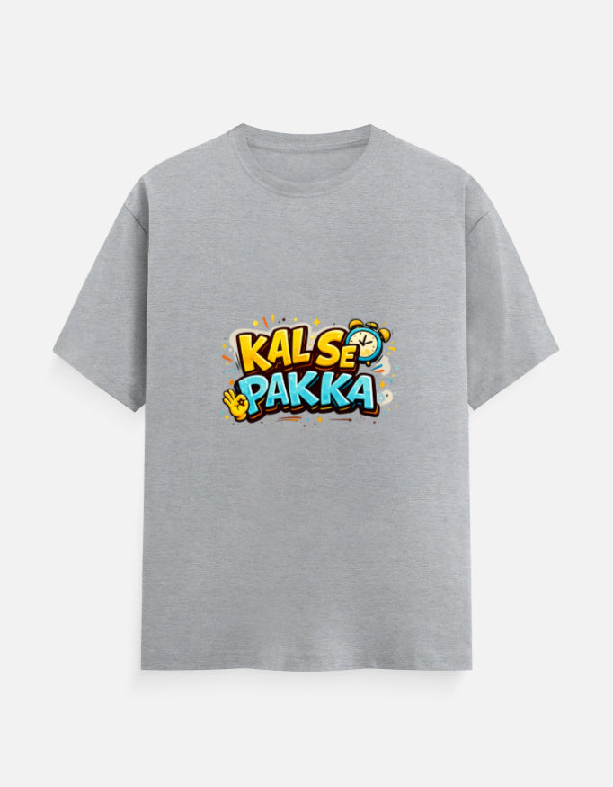 Grey melange crew T-shirt with front 'KAL'SE PAKKA' graphic, round neck